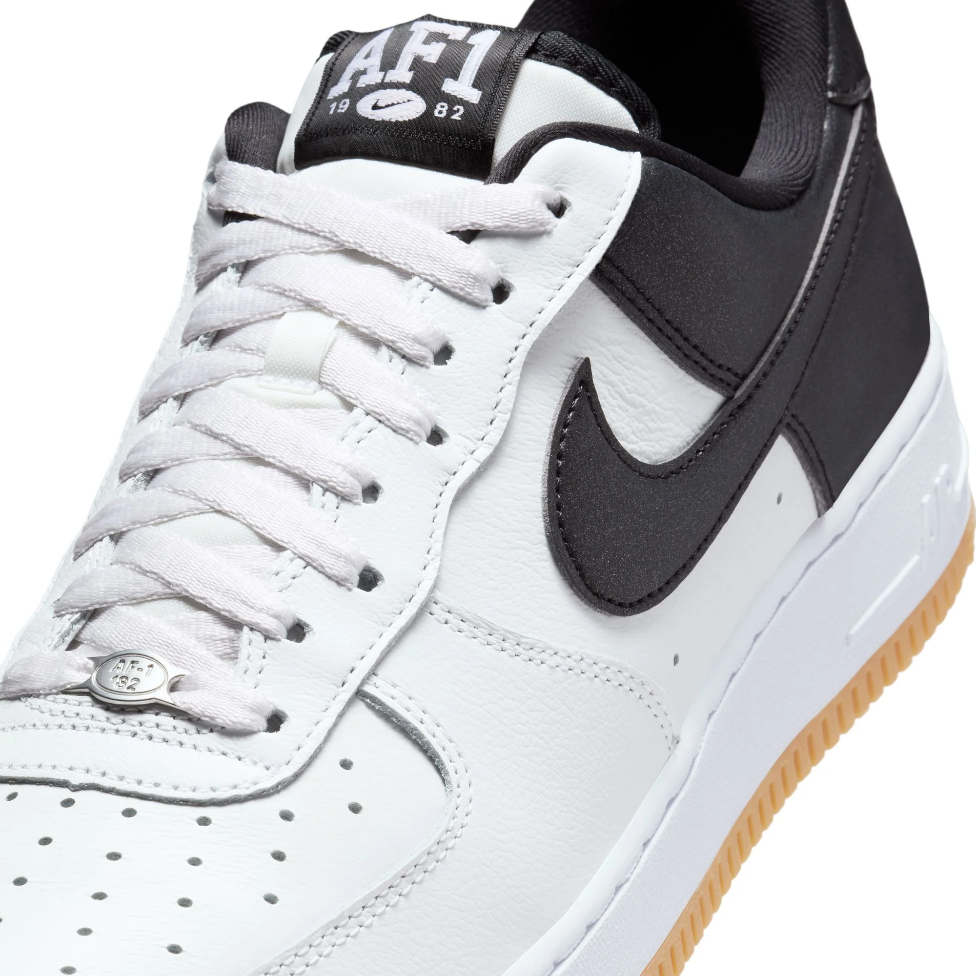AIR FORCE 1' 07 LV8 סניקרס - Image 3