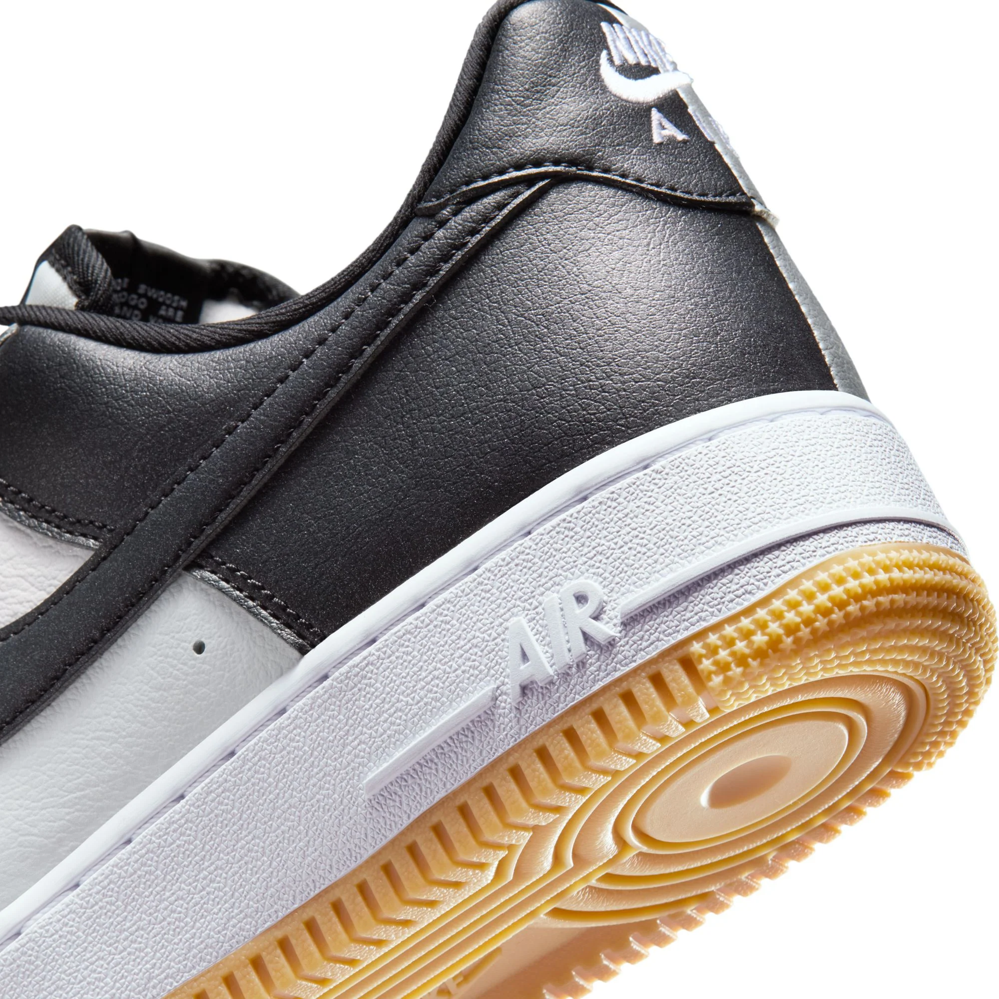 AIR FORCE 1' 07 LV8 סניקרס - Image 4