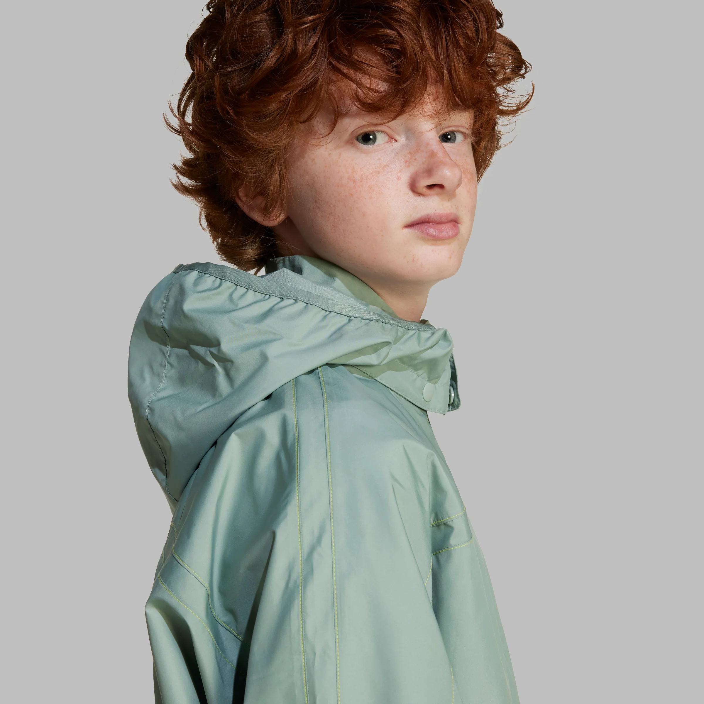 מעיל בשילוב קפוצ׳ון ולוגו - Image 4